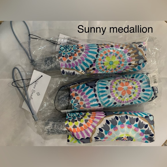 Vera Bradley umbrella - Picture 2 of 5